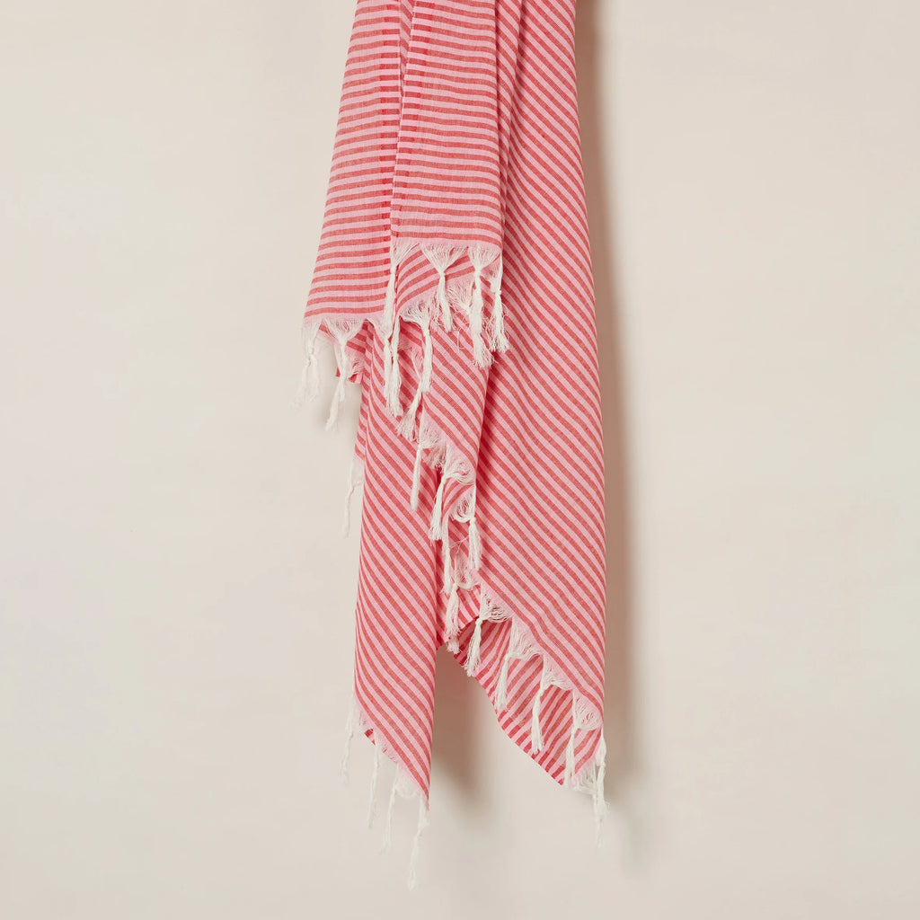 NOOSA TOWEL -RED PINK